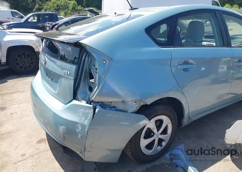 2013 Toyota Prius Three из США, поврежденный, VIN JTDKN3DU3D1728341